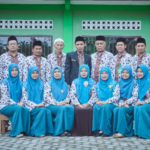 “Uripo ing Madrasah Nanging ojo golek penguripan ing Madrasah” KH Romly Tamim