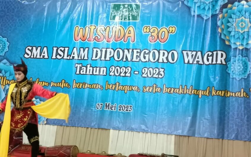Semangat Diponegoro dalam “Wisuda 30” SMAI Diponegoro Wagir
