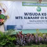 MTs Almaarif 01 Singosari Beri Penghargaan Siswa Terbaik UAMNU