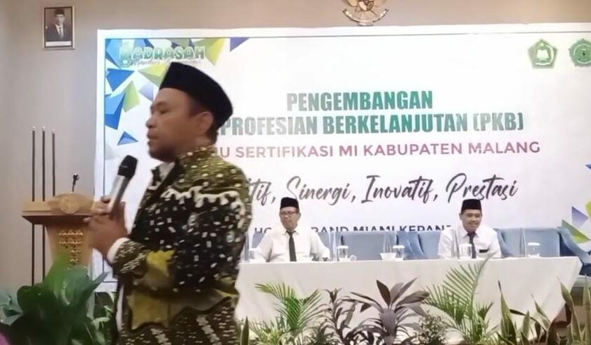 LP Ma’arif “Sokong” Pengembangan Keprofesian Berkelanjutan KKMI Malang