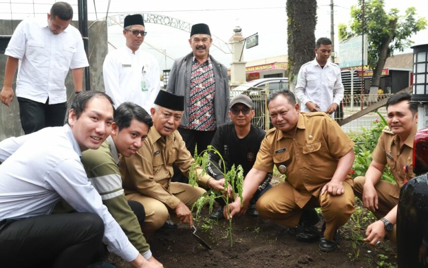 Launching Program MIRACLE di Pendopo Kecamatan Pujon