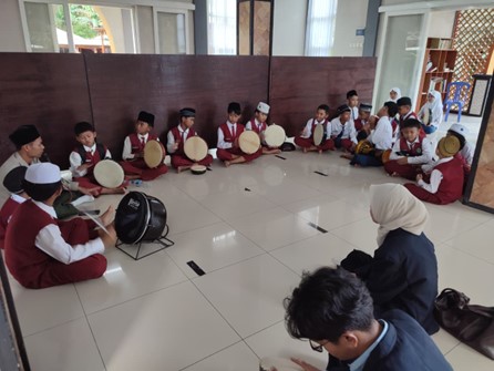 Ruang Tumbuh Sore Hari, Bakat Siswa Diasah Bersama KKM