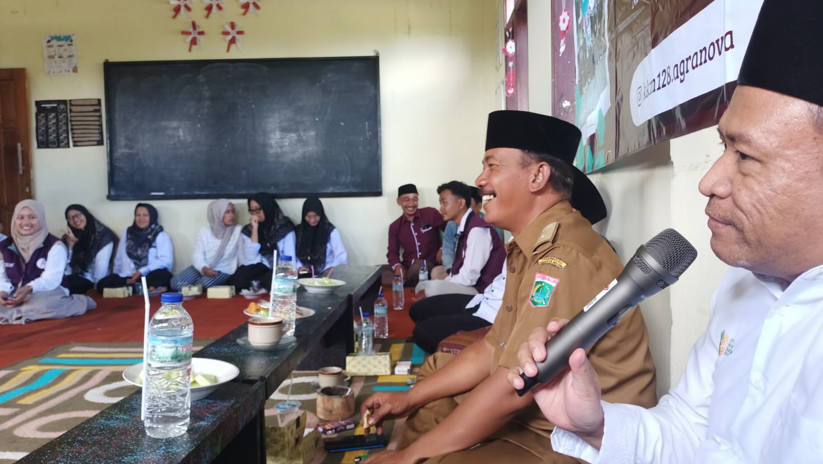 KKM 128 Agra Nova UIN Malang-LP Ma’arif Bersinergi di MTs dan MA Roudlotul Ulum Pagak