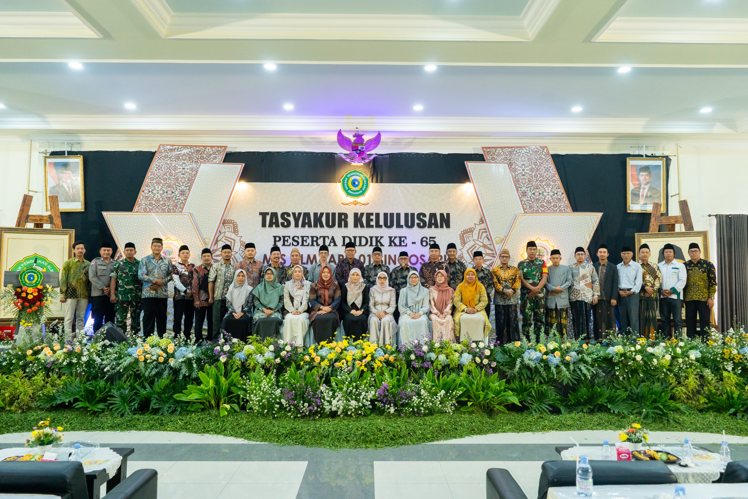 Tasyakur MTs. Almaarif 01 Singosari “KEREN”