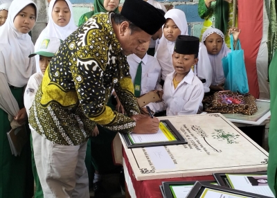 Peresmian Kantor Baru MI al-Istiqomah Sumbersuko Tajinan. Ketua LP Ma’arif PCNU Malang “Rumah Bersama untuk Mencetak Generasi Berakhlak”