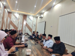 Rapat Agustus